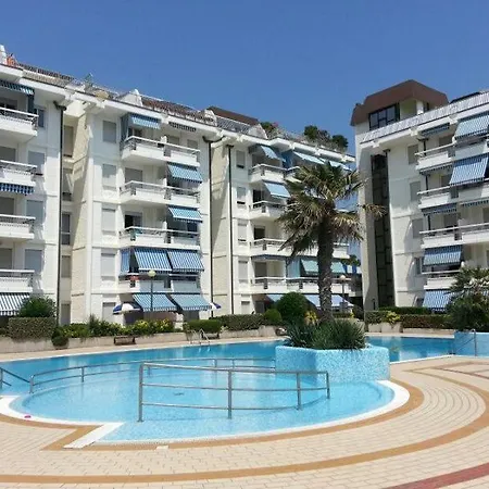 Apartamento Mexico Colla Fronte Mare Lido di Jesolo